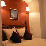 Felix Hotel 2*